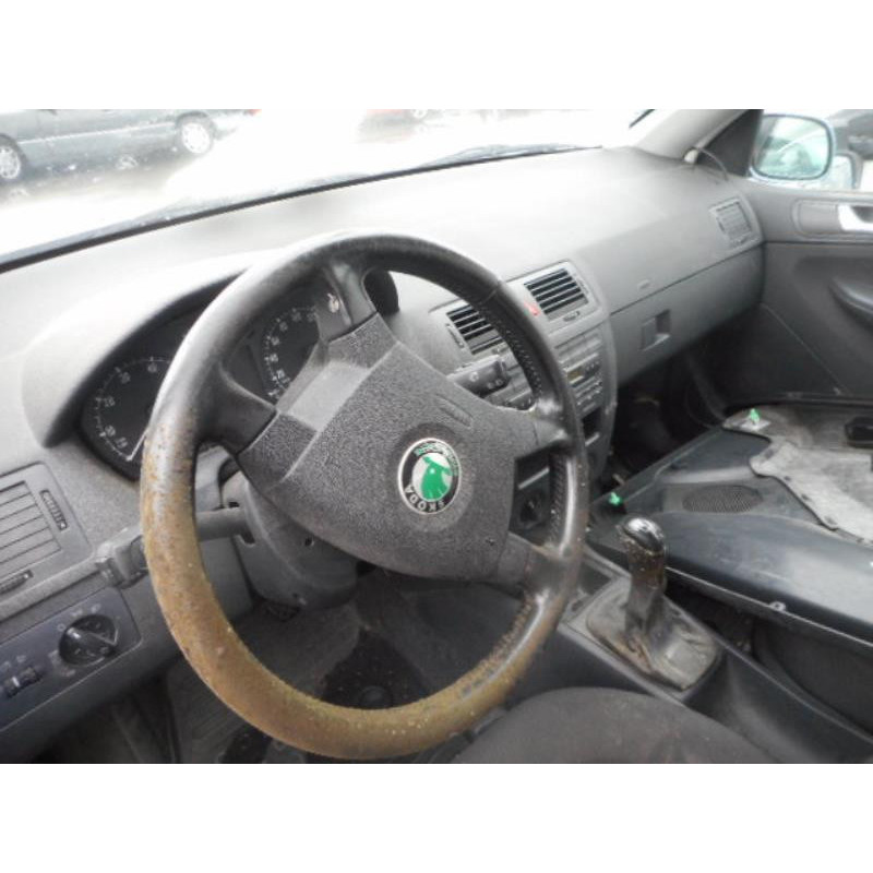 Renfort pare choc avant (traverse) SKODA FABIA 1 Photo n°6