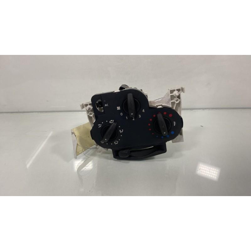 Commande chauffage DACIA LOGAN 1 Photo n°1