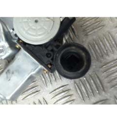 Leve vitre electrique avant droit TOYOTA YARIS 1