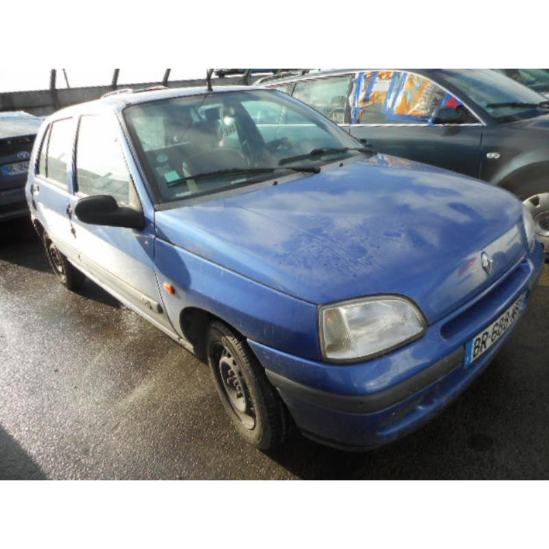 Feu arriere stop central RENAULT CLIO 1 Photo n°5