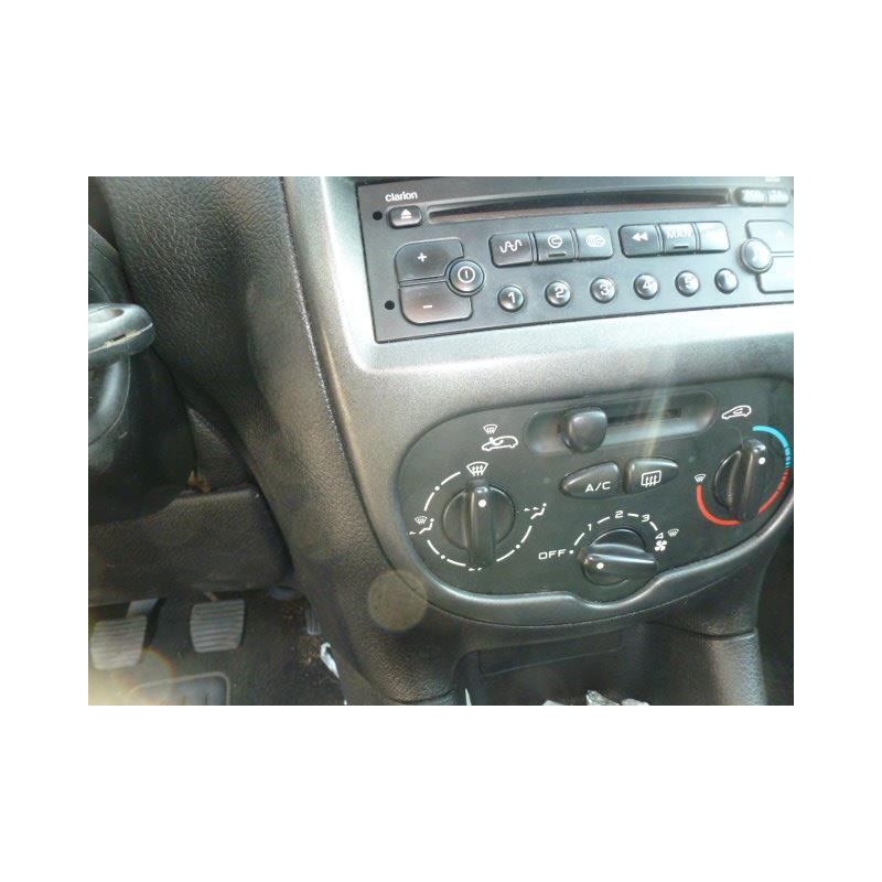 Interrupteur de leve vitre avant gauche PEUGEOT 206 Photo n°10