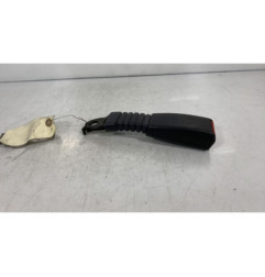 Attache ceinture avant droit MAZDA 323 4