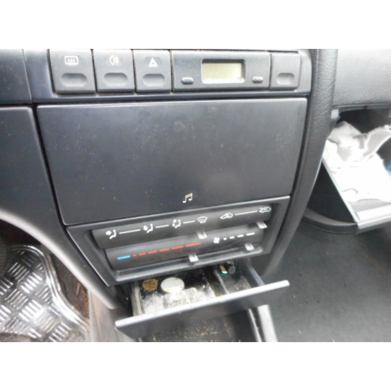 Serrure arriere gauche CITROEN XANTIA Photo n°9