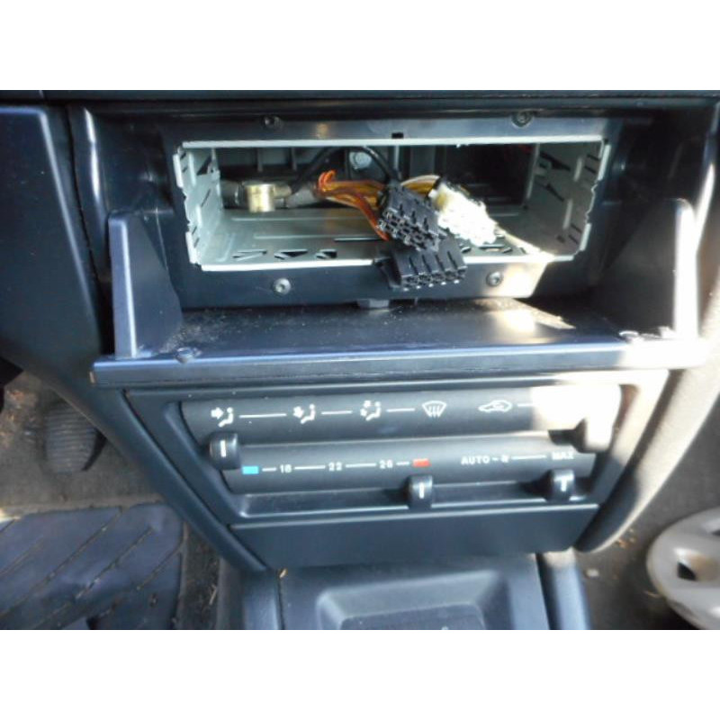 Retroviseur droit CITROEN XANTIA Photo n°9
