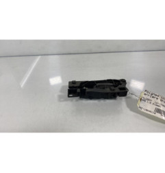 Poignee interieur arriere droit PEUGEOT 208 1