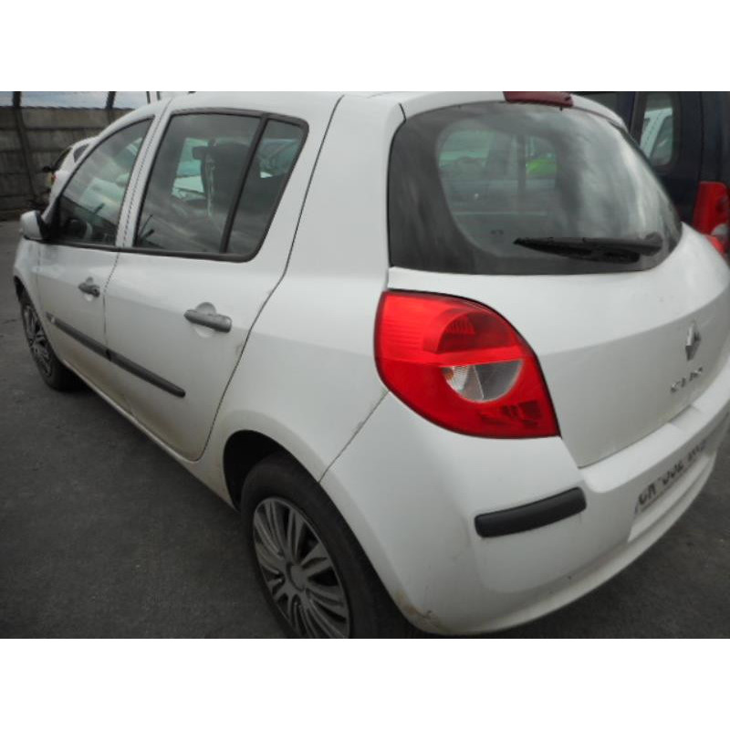 Debitmetre RENAULT CLIO 3 Photo n°8