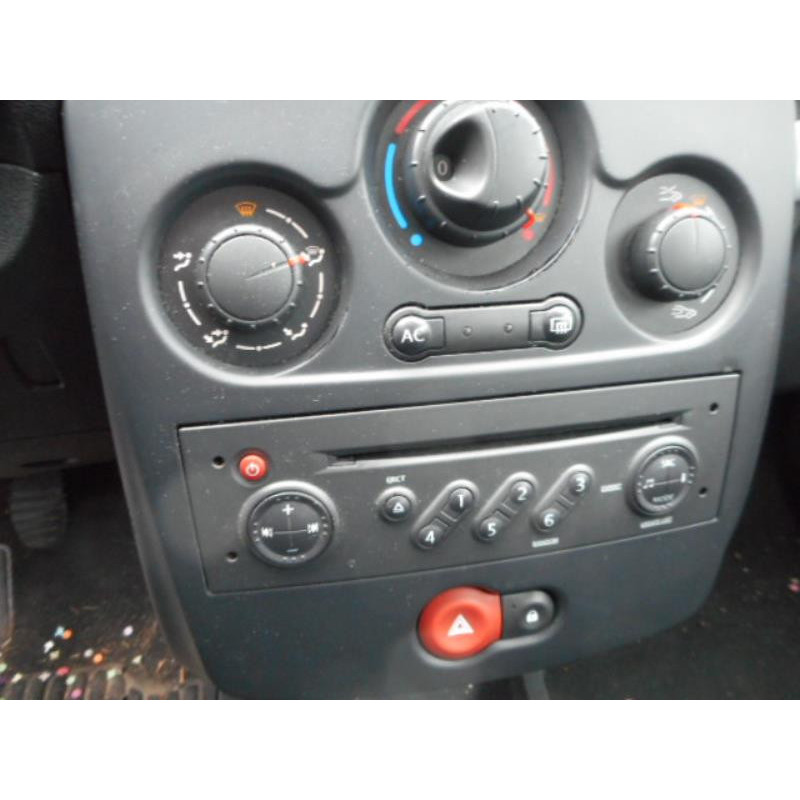 Debitmetre RENAULT CLIO 3 Photo n°10