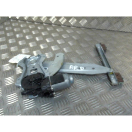 Leve vitre electrique arriere droit NISSAN NOTE 1 Photo n°1