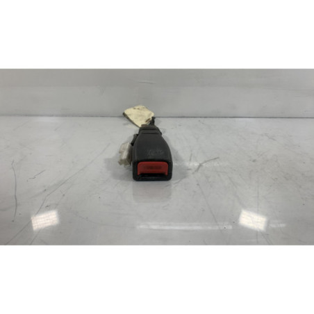 Attache ceinture avant gauche HYUNDAI GETZ Photo n°1