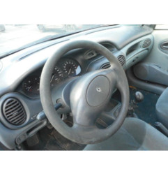 Retroviseur gauche RENAULT MEGANE 1