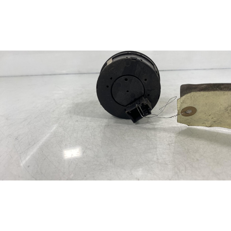 Commande de phare OPEL CORSA D Photo n°3