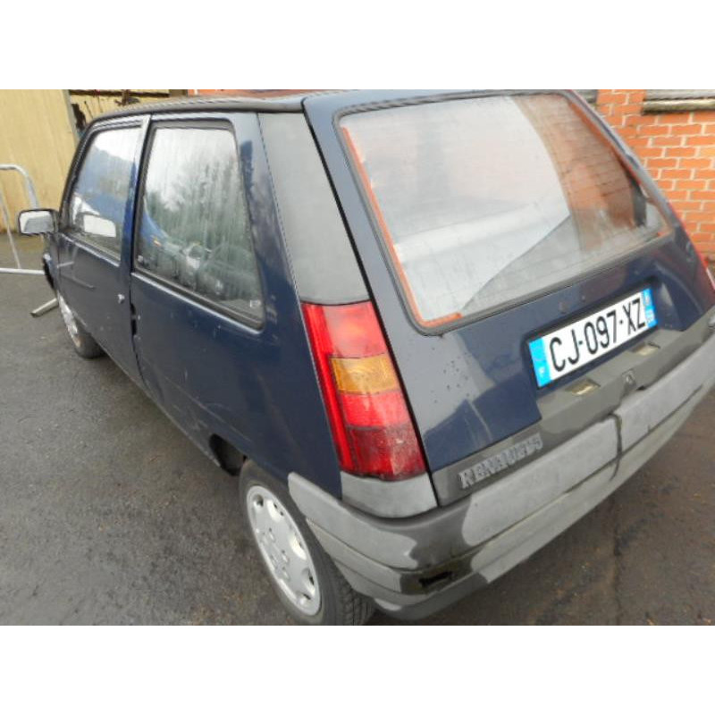 Poignee porte avant droit RENAULT SUPER 5 Photo n°7