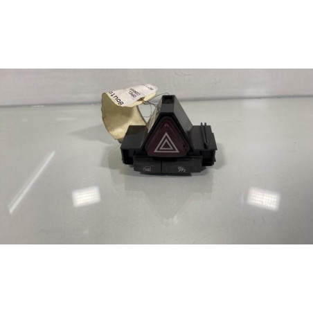 Bouton de warning OPEL CORSA D Photo n°1