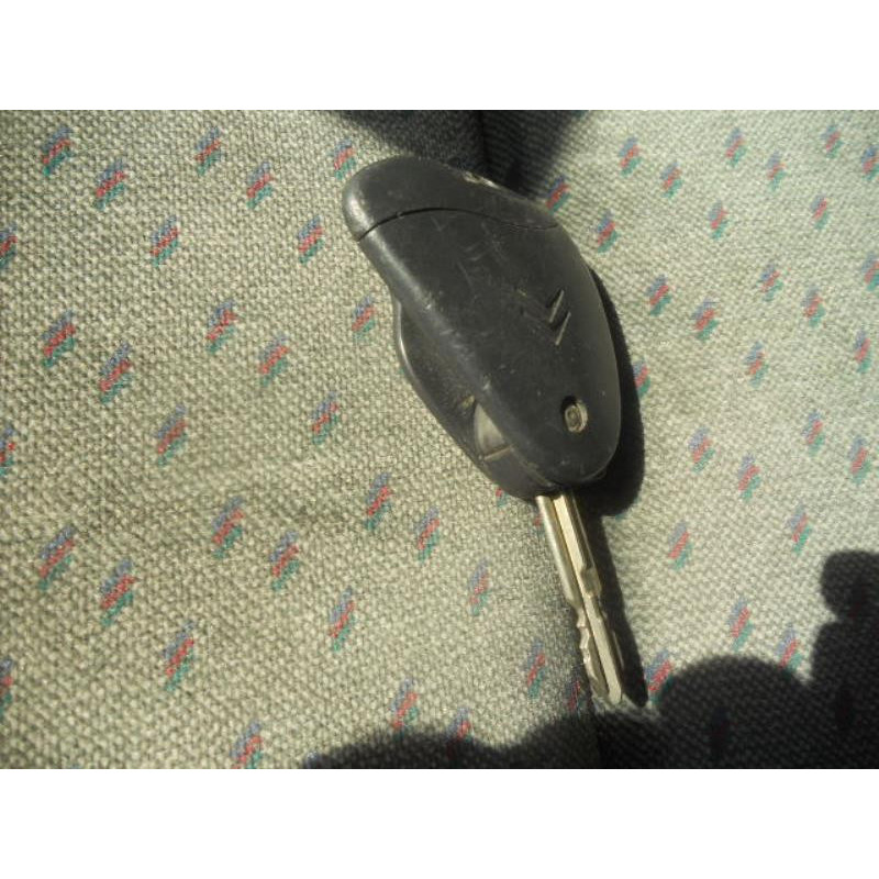 Poignee interieur avant gauche CITROEN XANTIA Photo n°10