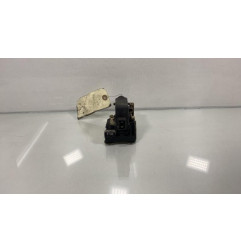 Serrure avant droit RENAULT CLIO 1