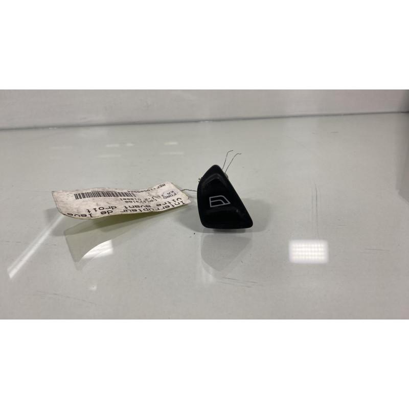 Interrupteur de leve vitre avant droit FORD KA 2 Photo n°1