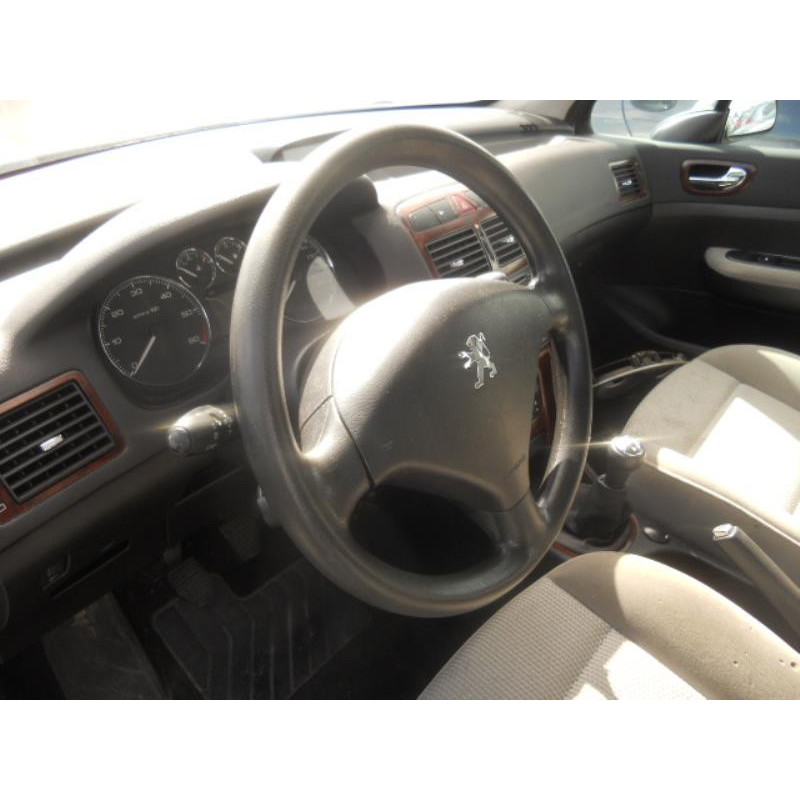 Trappe d'essence PEUGEOT 307 Photo n°8