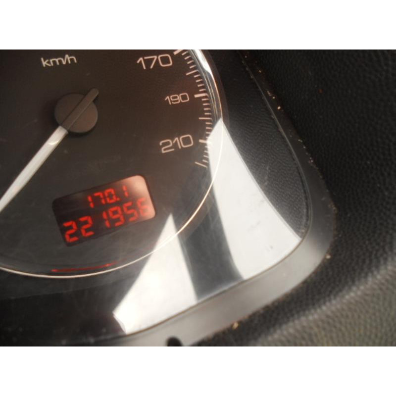 Trappe d'essence PEUGEOT 307 Photo n°10