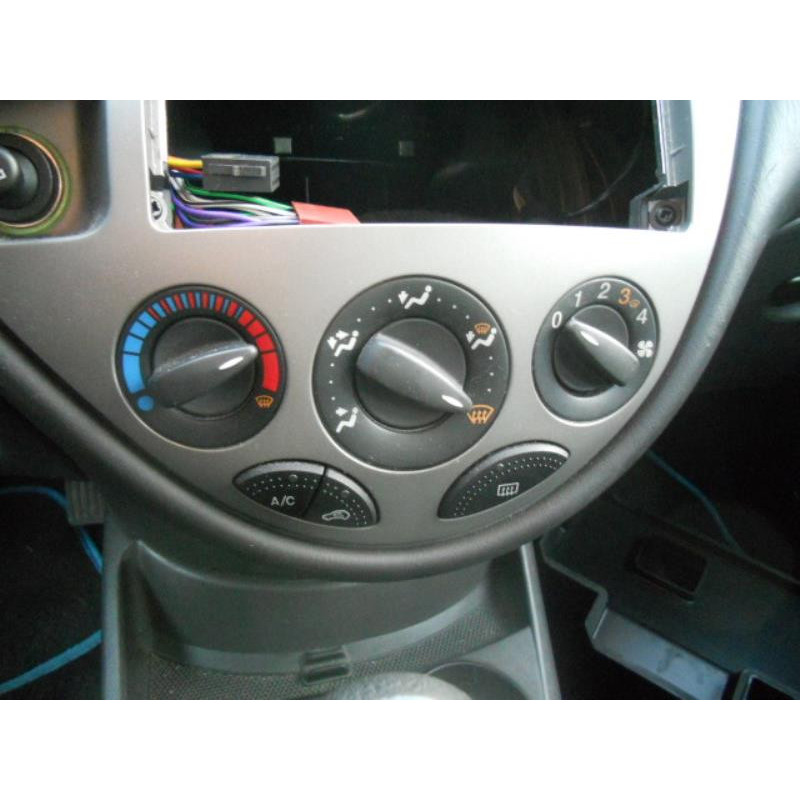 Ceinture arriere gauche FORD FOCUS 1 Photo n°9