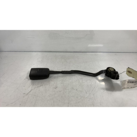 Attache ceinture avant gauche VOLKSWAGEN NEW BEETLE 1 Photo n°1