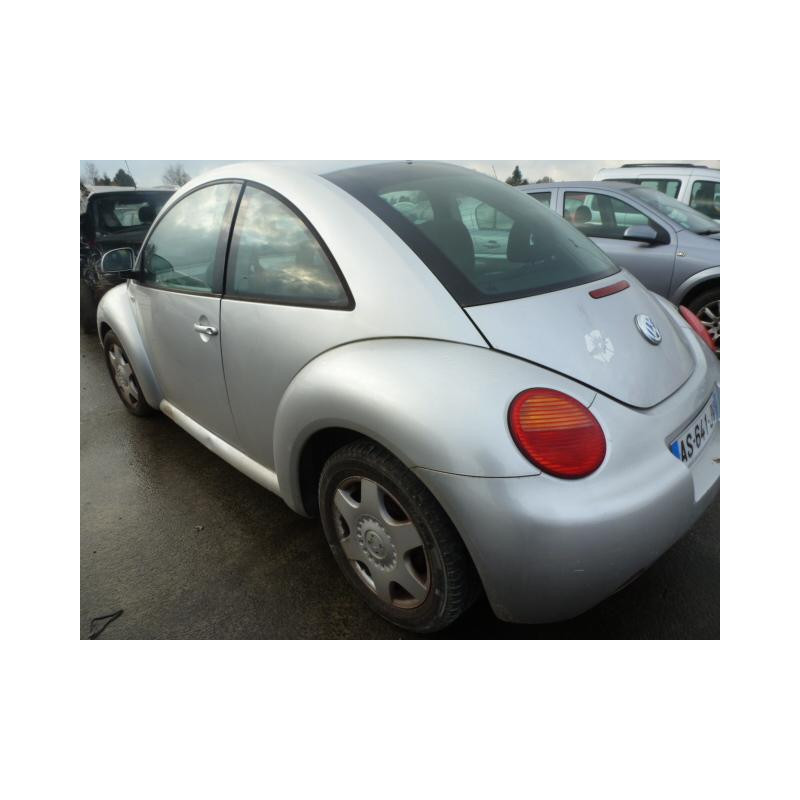 Attache ceinture avant gauche VOLKSWAGEN NEW BEETLE 1 Photo n°7