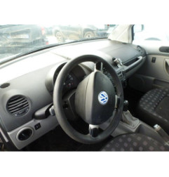 Attache ceinture avant gauche VOLKSWAGEN NEW BEETLE 1