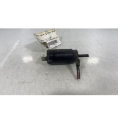 Pompe lave glace avant VOLKSWAGEN PASSAT 3 Photo n°1