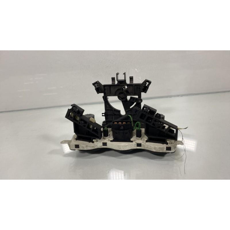 Commande chauffage HYUNDAI GETZ Photo n°2