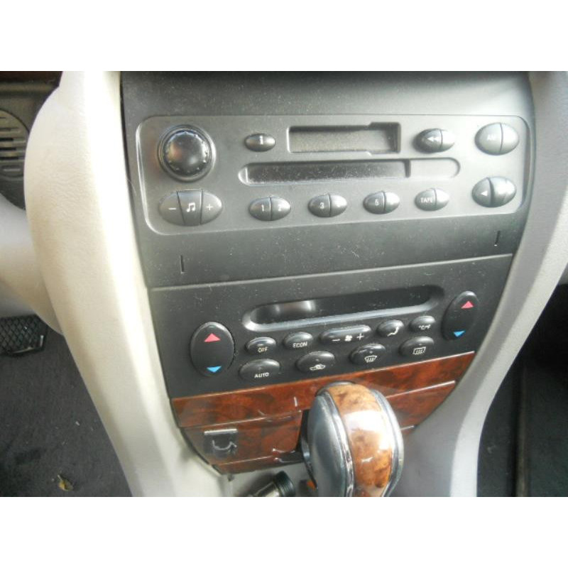 Face avant ROVER 75 Photo n°8