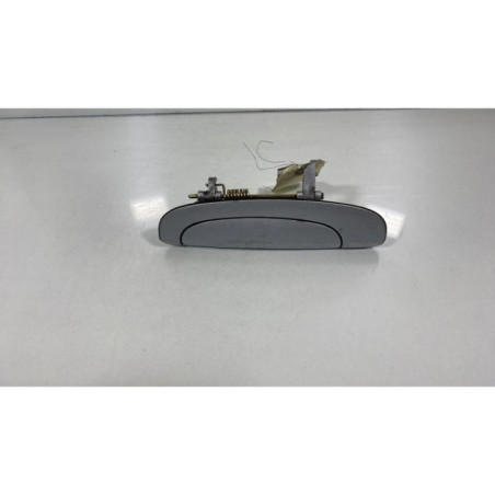 Poignee porte arriere droit HYUNDAI GETZ Photo n°1