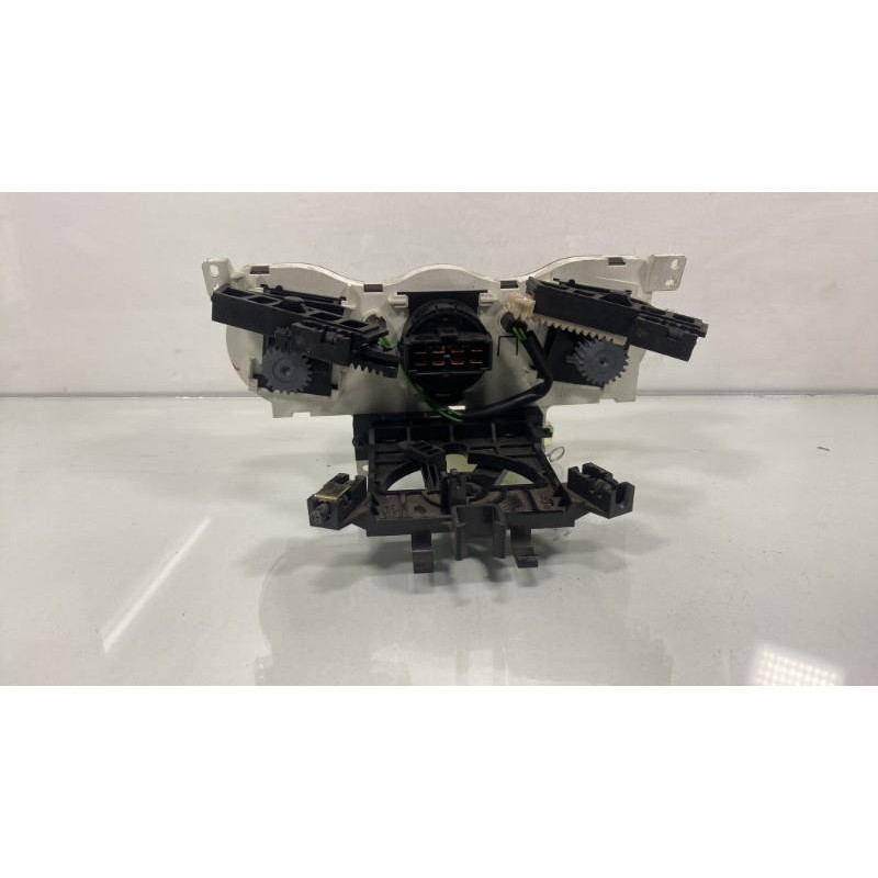 Commande chauffage HYUNDAI GETZ Photo n°3