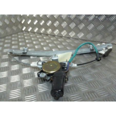 Leve vitre electrique avant gauche DAEWOO LANOS Photo n°1