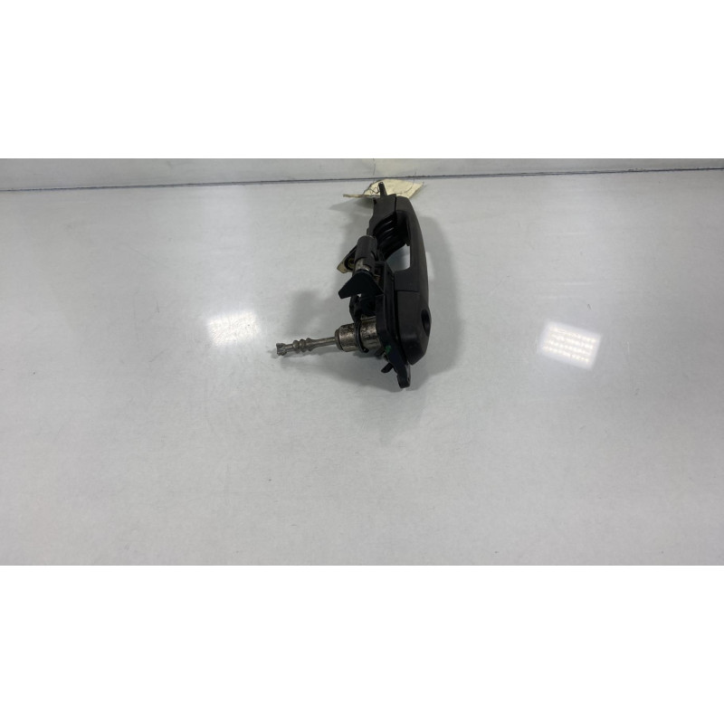 Poignee porte avant droit TOYOTA YARIS 2 Photo n°2