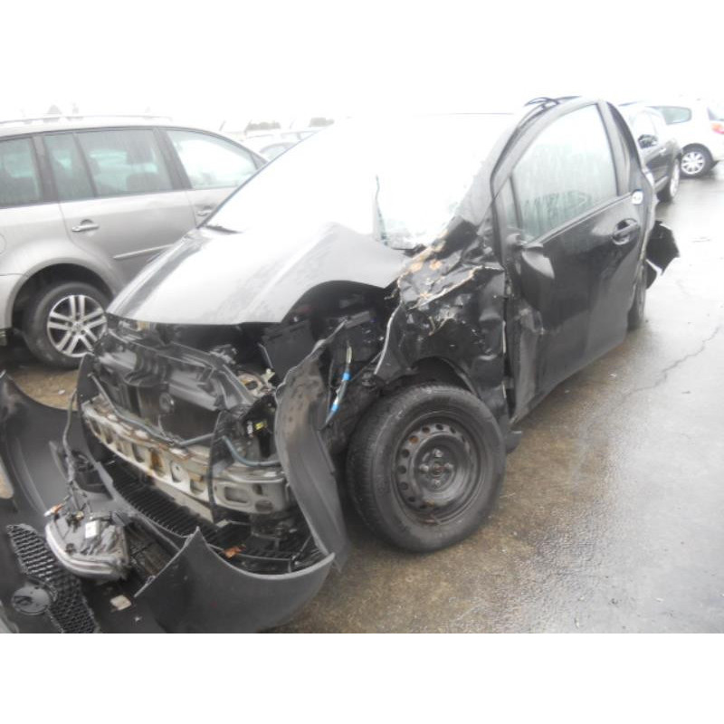 Poignee porte avant droit TOYOTA YARIS 2 Photo n°4