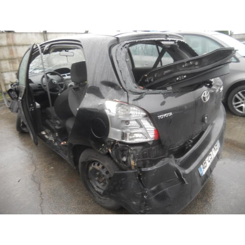 Poignee porte avant droit TOYOTA YARIS 2 Photo n°7