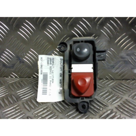 Bouton de warning RENAULT SCENIC 2 Photo n°1