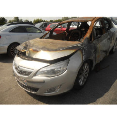 Moteur essuie glace arriere OPEL ASTRA J