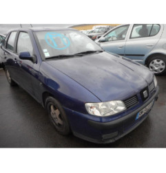 Malle/Hayon arriere SEAT CORDOBA 1