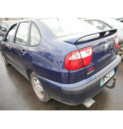 Malle/Hayon arriere SEAT CORDOBA 1