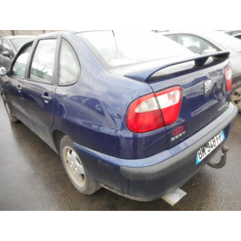 Malle/Hayon arriere SEAT CORDOBA 1 Photo n°6