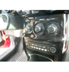 Poignee interieur avant droit CITROEN C3 2