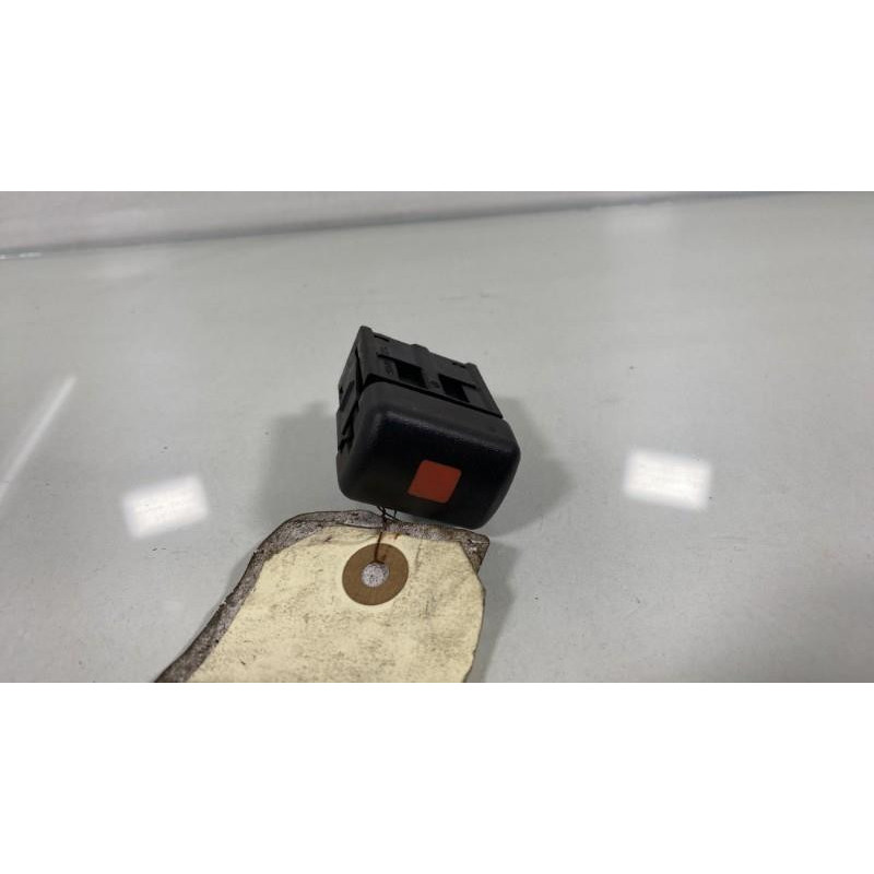 Bouton de warning OPEL ZAFIRA A Photo n°1