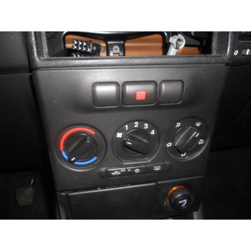Commande chauffage OPEL ZAFIRA A Photo n°9