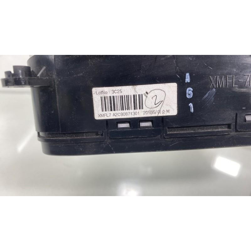 Commande chauffage KIA SORENTO 2 Photo n°2
