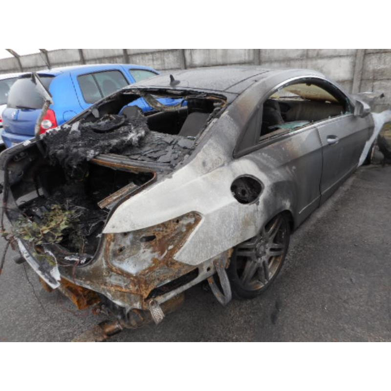 Leve vitre electrique avant droit MERCEDES CLASSE E 207 Photo n°4