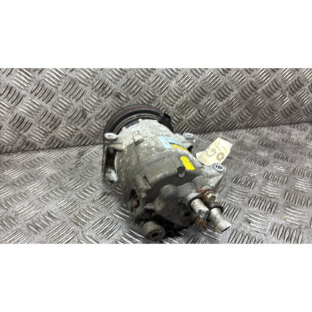 Compresseur clim RENAULT MEGANE 2 Photo n°1