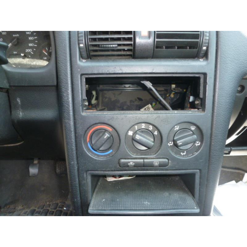 Serrure avant gauche OPEL ASTRA G Photo n°8
