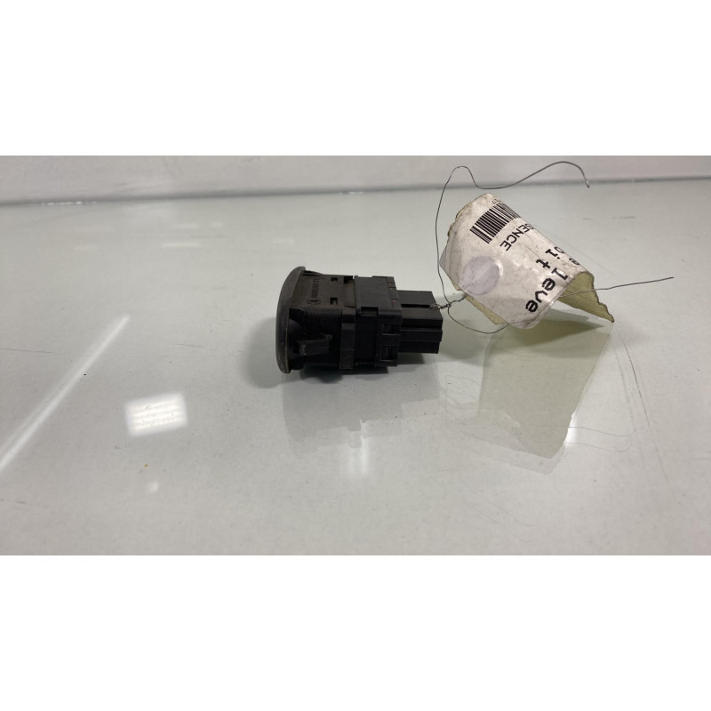 Interrupteur de leve vitre avant droit CITROEN C2 Photo n°2