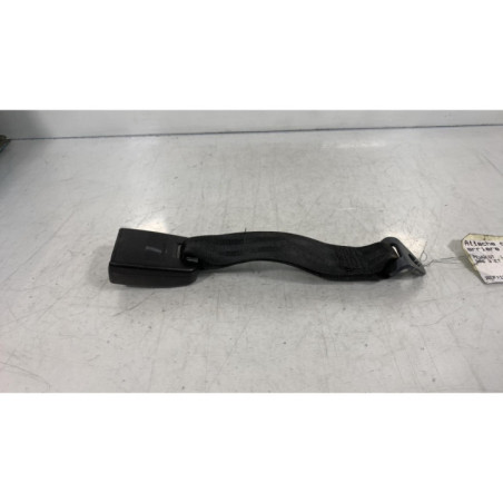 Attache ceinture arriere centrale PEUGEOT 306 Photo n°1