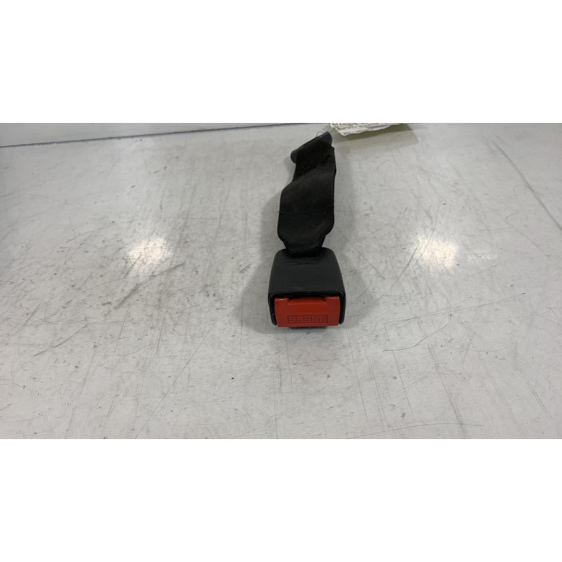Attache ceinture arriere centrale PEUGEOT 306 Photo n°2